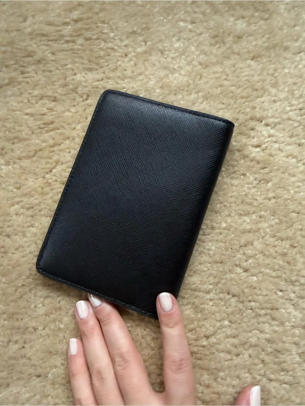 Kate spade passport holder black